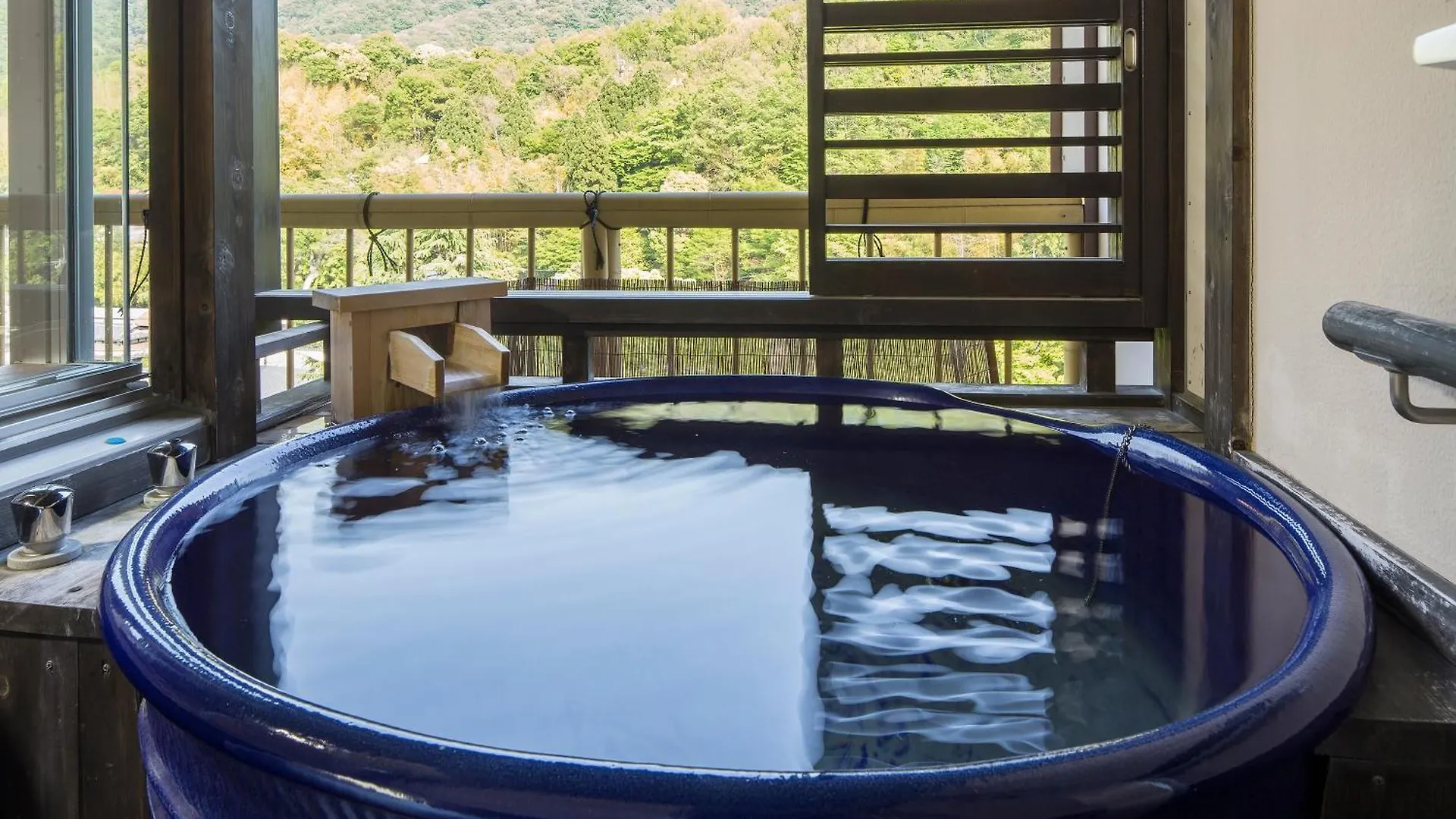 Ryokan Fushioukaku Ikeda  3*, Ikeda (Osaka)