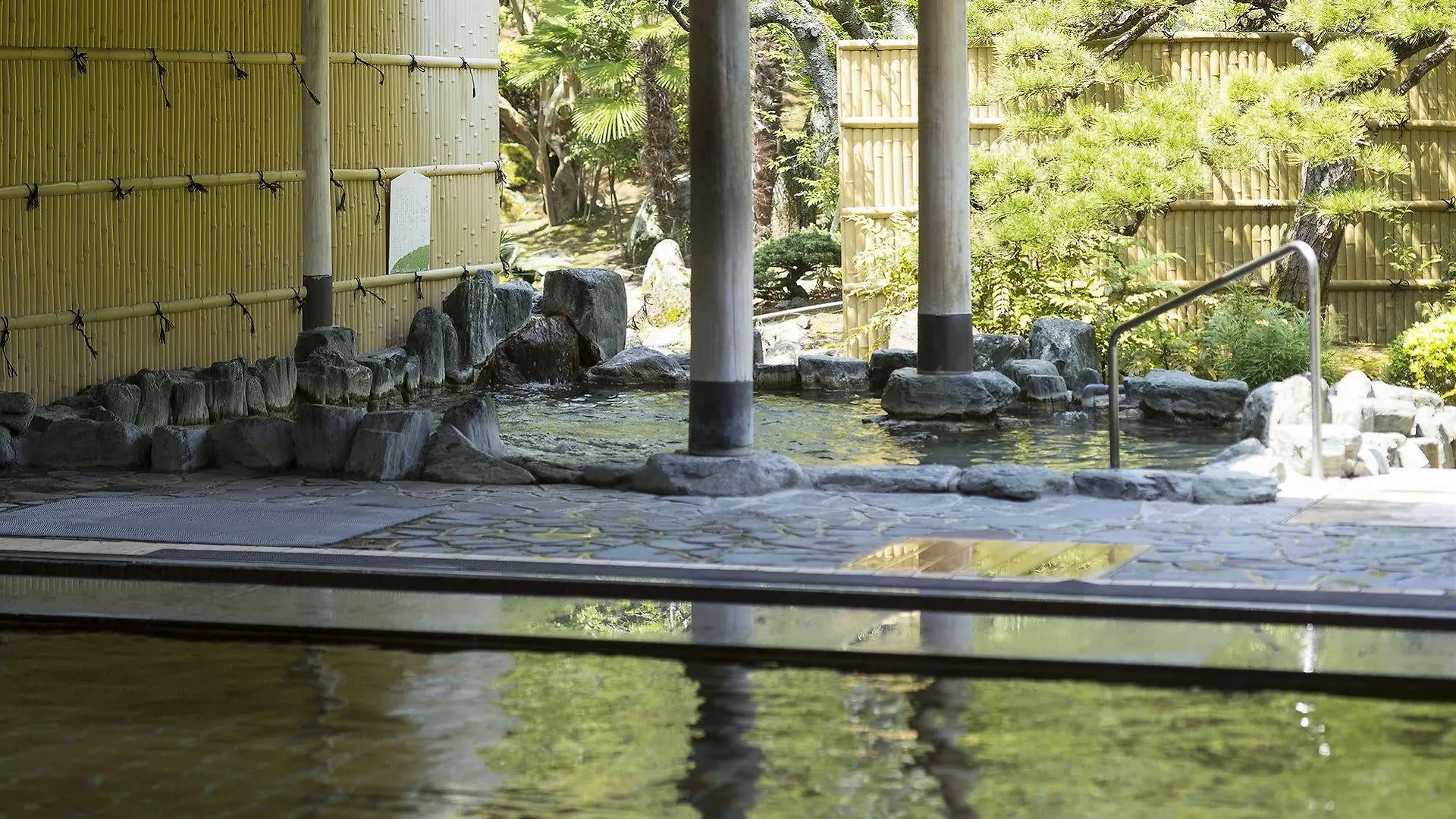 ***  Ryokan Fushioukaku Ikeda  Japan