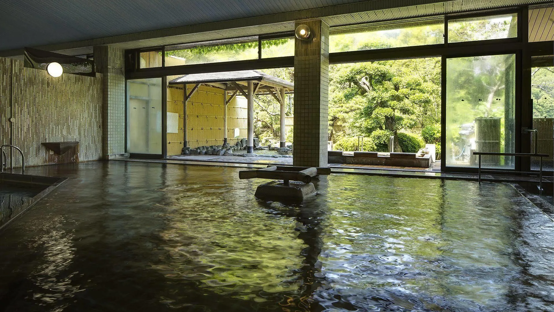 Ryokan Fushioukaku Ikeda  Japan